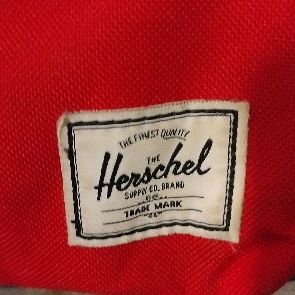 Herschel Supply company bum bag. - Picture 4 of 7